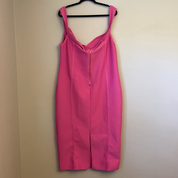 BOOHOO PLUS PINK OFF THE SHOULDER BANDAGE SCULPT MIDI DRESS US SIZE 20 - Picture 6 of 10